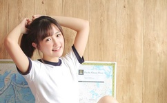 校花在公车上被内射好舒